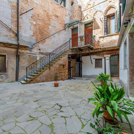 Cannaregio Romantic View Apartment เวนิส ภายนอก รูปภาพ